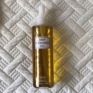 Deep Cleansing Oil (DHC)